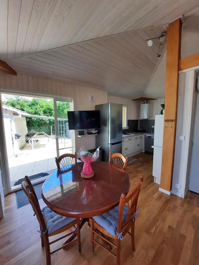 Chalet De Certe 欧当日 外观 照片